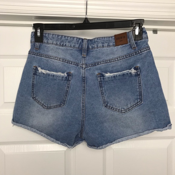 8th of LA | Striped Ribbon Embellish Jean Short - Picture 2 of 8